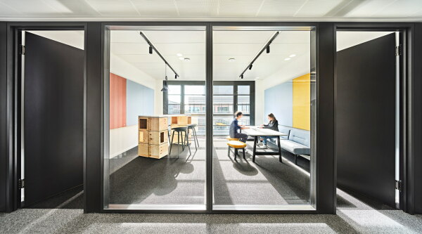 Brogebude in Mnchen von Oliv Architekten