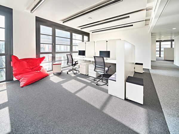 Brogebude in Mnchen von Oliv Architekten