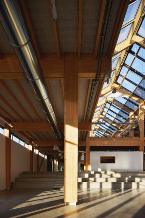 Ausbildungszentrum bei Paris von Atelier WOA