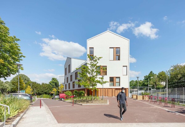 Studentenwohnheim und Kindergarten von CoBe