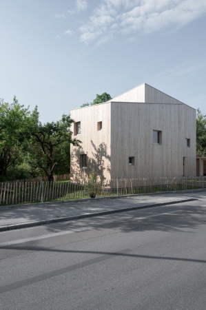 Wohnhaus von Bayr Glatt Guimaraes