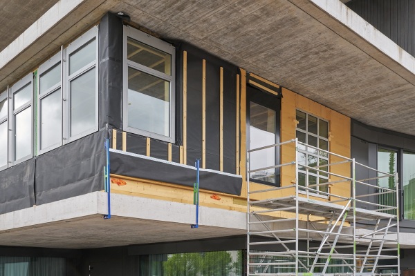 Grsse und Aussehen der wiederverwendeten Fenster ist sehr unterschiedlich.