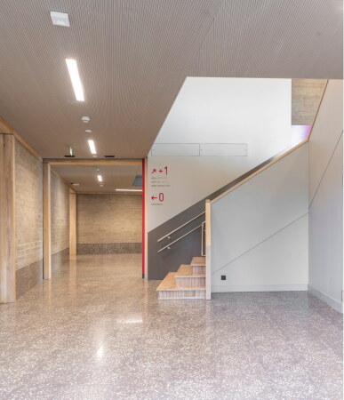 Schulgebude in Genf von David Reffo