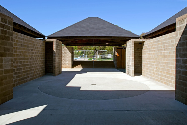 Louis I. Kahn und Anne Tyng, Trenton Bath House und Day Camp Pavilions, Ewing, New Jersey, USA, 1955-1957. Mills + Schnoering Architects, Sanierung, 2007-2013.