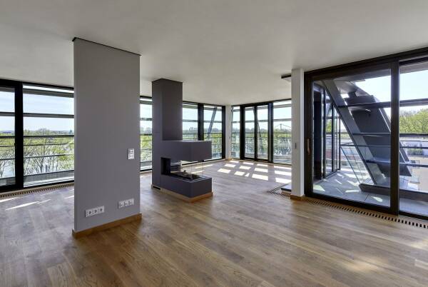 Wohnung im 3. OG mit Rheinblick inklusive