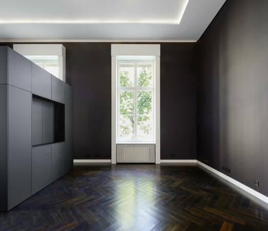 Der schwarze Saal in der Beletage