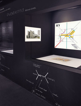 Debatte und Ausstellung in Venedig