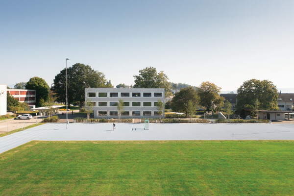 Grundschule von Brandenberger Kloter Architekten