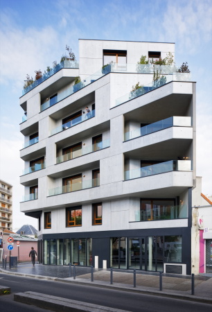 Apartmenthaus von Christophe Rousselle Architecte in Paris