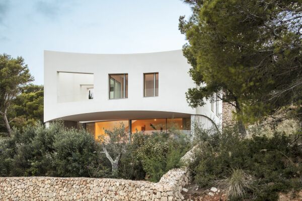 Haus auf Menorca von NOMO Studio