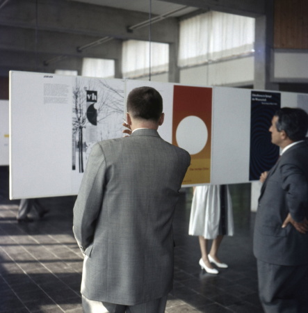 Ausstellung der HfG Ulm in der Mensa der Hochschule (1958)
