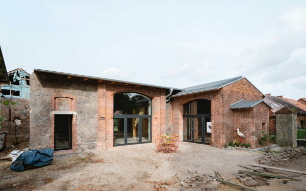 Scheunenumbau in Prdikow von Htten & Palste