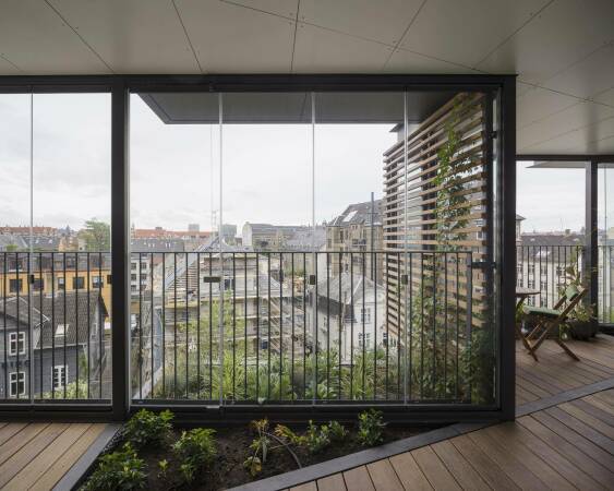 Umbau eines 60er-Jahre Wohnblocks von Tegnestuen Lokal