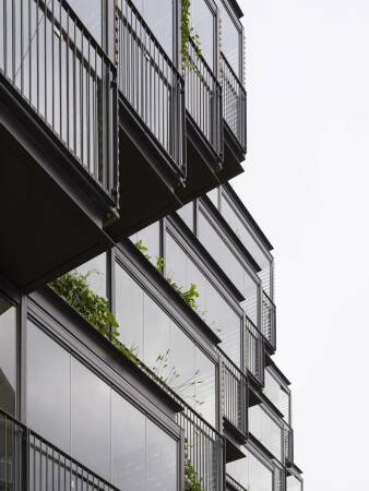 Umbau eines 60er-Jahre Wohnblocks von Tegnestuen Lokal