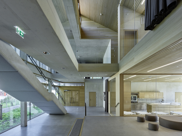 Nominiert 2021: Kindergarten St. Gebhard, Vorarlberg; Bauherrin: Landeshauptstadt Bregenz; Architektur: Dorner\Matt Architekten