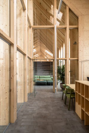 Nominiert 2021: Gemeindezentrum Gro�weikersdorf, Nieder�sterreich; Bauherrin: Gemeinde Gro�weikersdorf; Architektur: smartvoll Architekten; Freiraumplanung: EGKK Landschaftsarchitektur