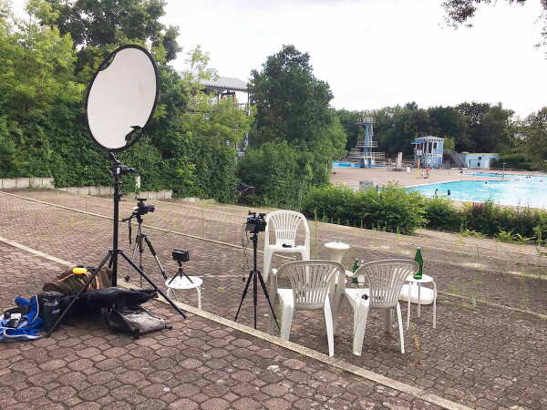 Interview Setting im Sommerbad Neuk�lln