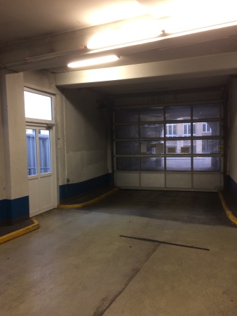 Einfahrt zur Parkgarage, Zustand vor dem Umbau ca. 2016