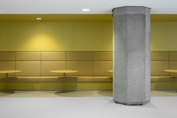 bergangsparlamentsgebude in Den Haag von ZECC