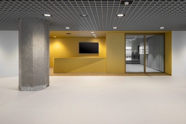 Kleinere Treffpunkte liegen im Geb�ude verteilt.