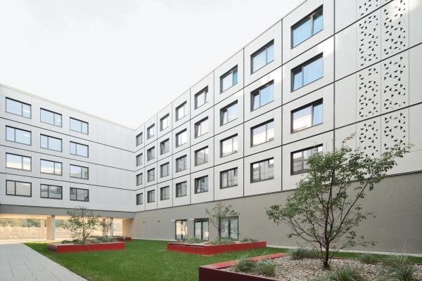 Auszeichnung Modularer Wohnungsbau: Neubau Studentenwohnheim Lutterterasse in Gttingen von LIMA architekten