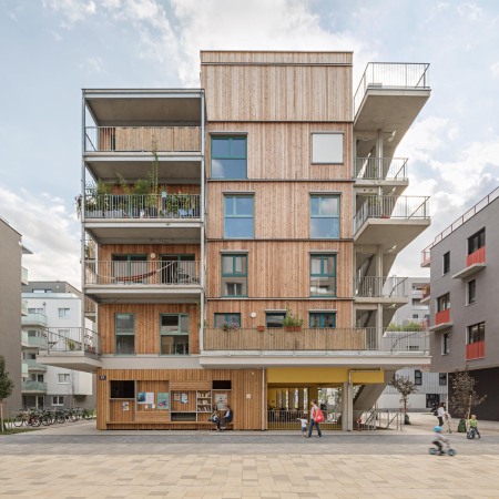 ein 1. Preis: Wohnprojekt Gleis 21  in Wien von einszueins architektur