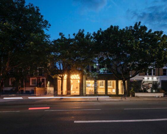 Jugendtheater in London von DSDHA