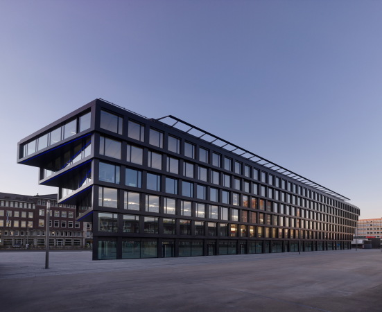 Brobau von Hadi Teherani Architects