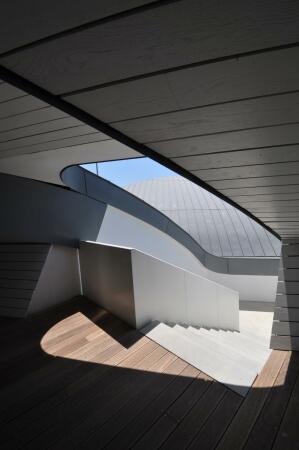 Kreuzfahrtterminal von irwinkritioti architecture