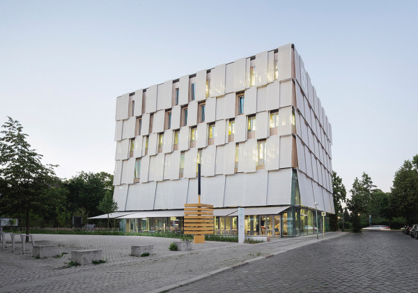 Ausgezeichnet in der Kategorie Infrastruktur: SOS-Kinderdorf Botschaft fr Kinder in Berlin Moabit von Ludloff Ludloff Architekten (Berlin)