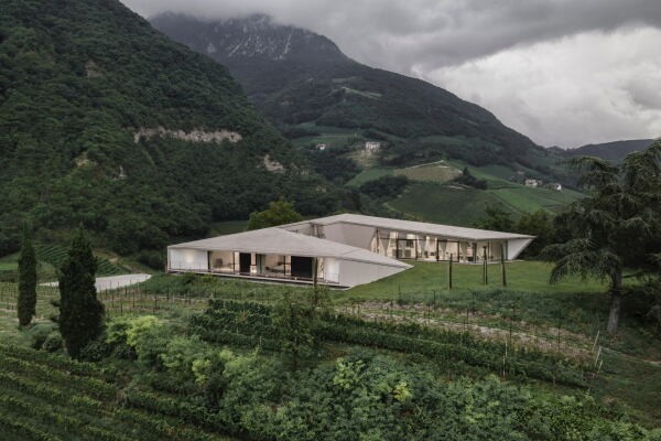 Villa in Tramin von Peter Pichler Architecture