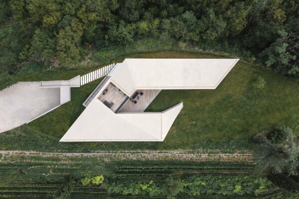 Villa in Tramin von Peter Pichler Architecture