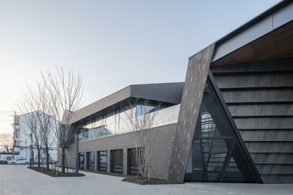 Umnutzung und Erweiterung in Suzhou von Lacime Architects