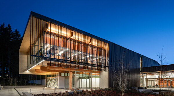 IOC IAKS Award Silver: Hidden Creek Community Centre in Hillsboro, USA, von Opsis Architecture