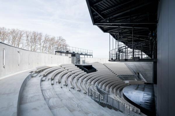 Theaterensemble von K Architectures