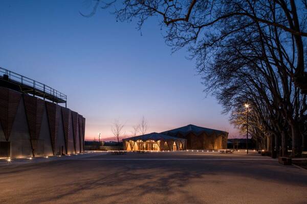 Theaterensemble von K Architectures