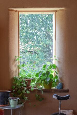 Wohnhaus aus Recyclingmaterial in den Niederlanden