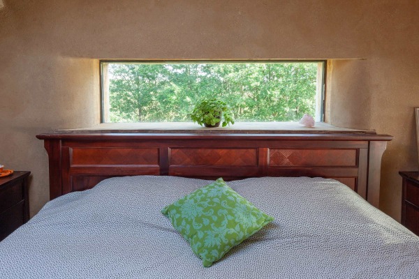 Wohnhaus aus Recyclingmaterial in den Niederlanden