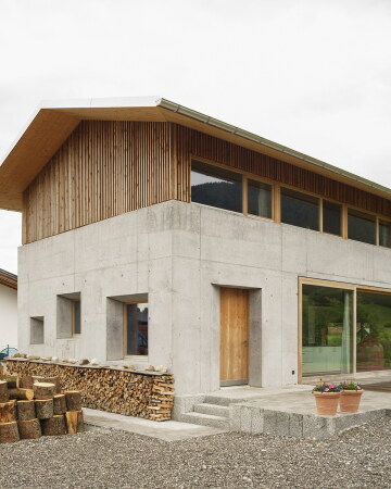 Anerkennung: Einfamilienhaus in Halblech-Trauchgau von Studio Meichelb�ck (Oberammergau), Foto: Sebastian Schels