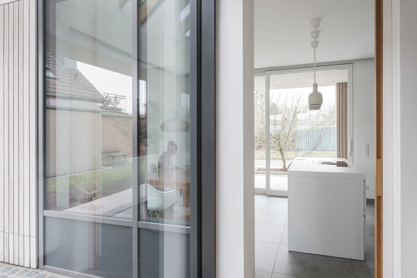 Anerkennung: Einfamilienhaus in Kleve von Andr� Lemmens Architekten (Kleve), Foto: Marco Wasser