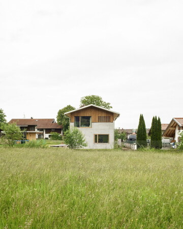 Anerkennung: Einfamilienhaus in Halblech-Trauchgau von Studio Meichelb�ck (Oberammergau), Foto: Sebastian Schels