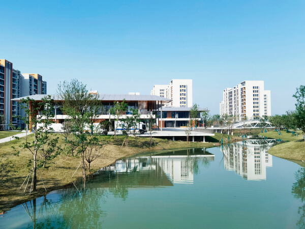 Uni-Komplex in Hangzhou von HENN