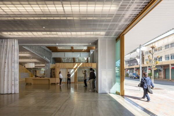 Familienzentrum von Unemori Architects und teco