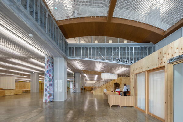 Familienzentrum von Unemori Architects und teco