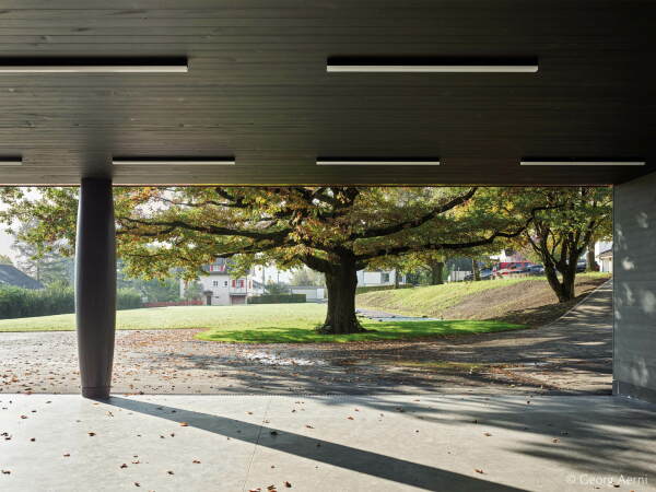 Sonderpreis nachhaltiger Bildungsbau: Primarschule Feld in Azmoos von Felgendreher Olfs Kchling