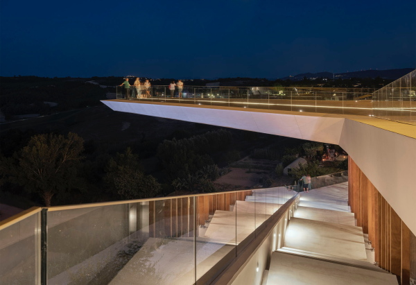 Kulturzentrum von Mario Cucinella Architects