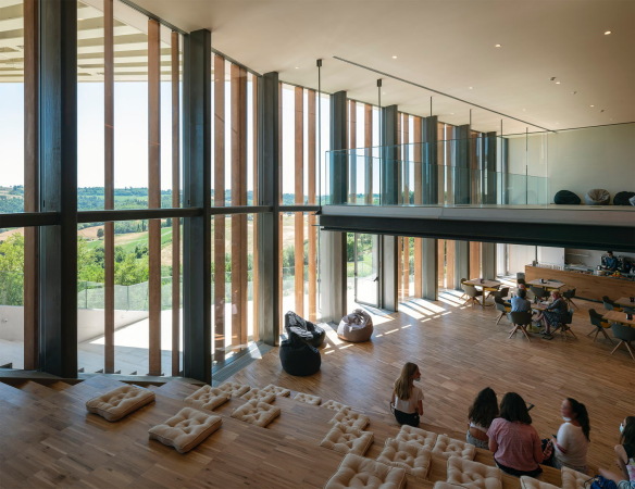 Kulturzentrum von Mario Cucinella Architects