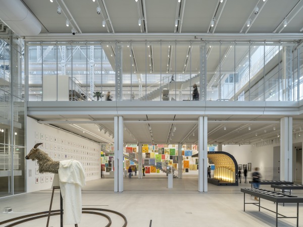 Der Er�ffnungstag am 3. Dezember 2021