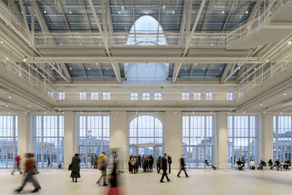 Der Er�ffnungstag am 3. Dezember 2021