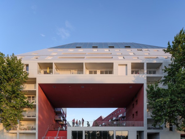 Wohnkomplex von MVRDV und Flint in Bordeaux